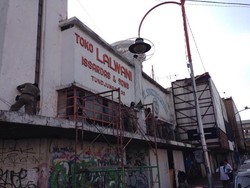 Pemkot Bongkar Fashade Demi Kembalikan Wajah Tunjungan