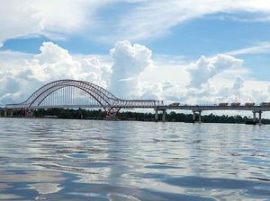 Pak Kasih Tayan, Jembatan Baru Terpanjang di Kalimantan