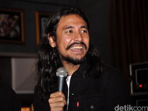 Marcello Tahitoe Betah Berewokan