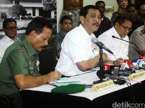 Luhut Minta Aksi Anarkis Sopir Taksi Tak Terulang Lagi