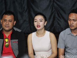 Sedang Berkasus, Tawaran Manggung Zaskia Gotik Tak Kendor