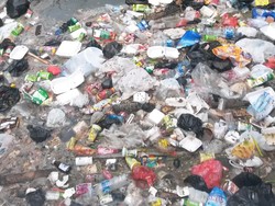 Horor Sampah Sungai Juga Menghantui Warga Batununggal Kota Bandung