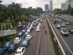 Yusril: Sopir Jangan Bentrok Untuk Berebut Lahan Nafkah