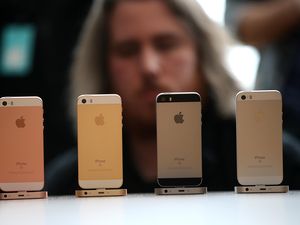 iPhone SE: Kecil-kecil Cabe Rawit