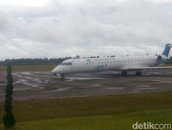 Jokowi: Renovasi Bandara Silangit Harus Selesai Oktober 2016