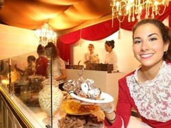 Digoda Penjual Kue Cantik yang Berdansa di Australia