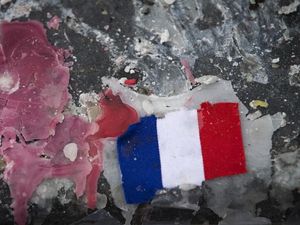 Dubes Prancis Akhirnya Tinggalkan Niger Usai Diusir Junta Militer Dubes Prancis Akhirnya Tinggalkan Niger Usai Diusir Junta Militer