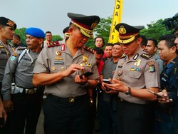 Demo Taksi Ricuh, Kapolda Metro Buru-buru Tinggalkan Acara di Bandung