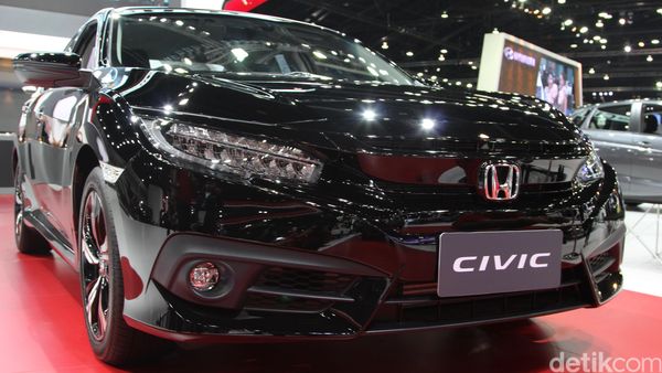 Honda Civic Generasi Terbaru Hadir di Bangkok