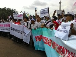 Demo di Depan Istana, Massa Pendamping Dana Desa Minta Tak Ada Politisasi