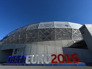 Piala Eropa Tak Mungkin Ditunda