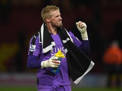 Mumpung Ketemu di Timnas, Eriksen: Saya Akan Bikin Cedera Schmeichel!