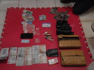 Tim Intelijen Kostrad dan BNN Kerjasama Bekuk Bandar Ganja di Cilangkap Tim Intelijen Kostrad dan BNN Kerjasama Bekuk Bandar Ganja di Cilangkap