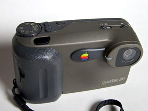 Melihat Hasil Jepretan Kamera Apple Berumur 20 Tahun Melihat Hasil Jepretan Kamera Apple Berumur 20 Tahun