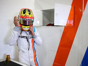 Rio Ditantang untuk Terus Konsisten Finis Rio Ditantang untuk Terus Konsisten Finis