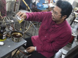 Ubah Minyak Jelantah Jadi Biogasoline, Mahasiswa UGM Sabet 4 Penghargaan Dunia