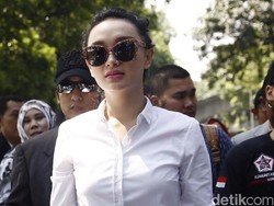 Polisi Periksa Zaskia Gotik Terkait Dugaan Pelecehan Lambang Negara