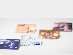 Perlukah Memiliki Lebih dari Satu Kartu Kredit?