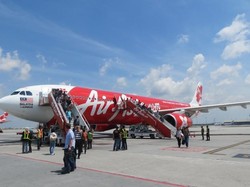 Twitter Heboh, Netizen Sebut Penumpang AirAsia Denpasar-KL Positif Corona
