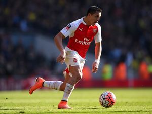 Musisi Chile Bikin Lagu tentang Alexis Sanchez