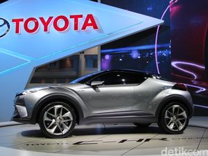 Toyota Bawa Mobil Penjegal Honda HR-V Toyota Bawa Mobil Penjegal Honda HR-V