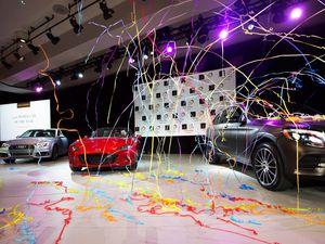 Dan Mobil Terbaik Dunia Adalah....