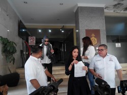Giliran Razman Nasution Dkk Melapor ke Bareskrim dan Menyoal Zaskia Gotik