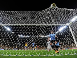 Suarez Tandai Comeback dengan Gaya