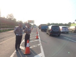 Arus Balik Melonjak di Cikampek, Kepadatan Mulai Terjadi di KM 66 Arah Jakarta