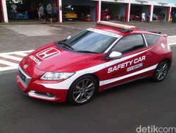 Honda CR-Z Safety Car di Ajang Asia Road Racing Championship