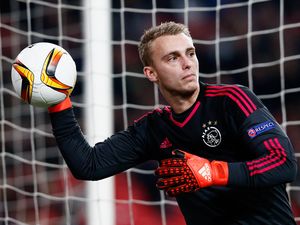 Cillessen Sempat Tak Percaya Diminati Barca Cillessen Sempat Tak Percaya Diminati Barca