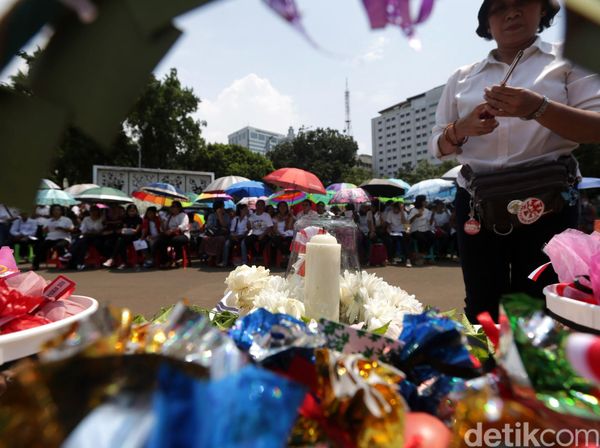 Paskah di Depan Istana Negara