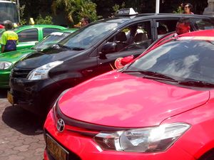 Sopir Taksi dan Angkutan Umum di Yogyakarta akan Mogok