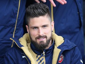 Giroud Tak Terkejut Dicadangkan, Bertekad Akhiri Puasa Gol