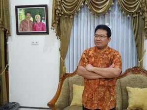 Kang Yoto Gunakan Mobil Pribadi Jadi Mobil Dinasnya Kang Yoto Gunakan Mobil Pribadi Jadi Mobil Dinasnya