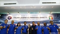 Delapan pemain yang sudah pasti ke Jakarta adalah Angelo Peruzzi, Marco Materazzi, Simone Perrotta, Ciro Ferrara, Fabio Cannavaro, Gianluca Zambrotta, Massimo Ambrosini dan Alessandro Del Piero.