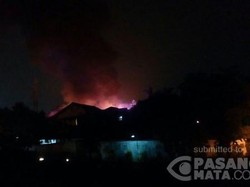 Gudang Percetakaan di Ciputat Terbakar, Warga Menyelamatkan Diri
