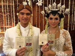 Selamat! Alisia Rininta Hamil Anak Pertama