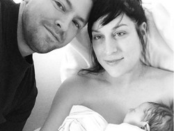 Ibu yang Tetap Lakukan Pole Dance Saat Hamil Tua Ini Lahirkan Bayi Sehat