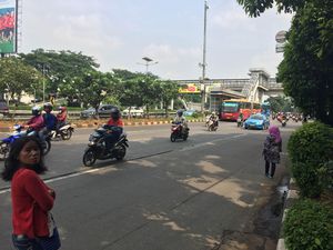 Begini Penampakan Joki 3 in 1 di Sepanjang Semanggi Hingga Senayan