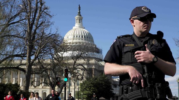 Pasca Penembakan, Gedung Capitol Dijaga Ketat