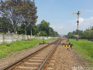 Menhub Sebut Rencana Hidupkan Rel Mati di Jabar Butuh Dana Jumbo Menhub Sebut Rencana Hidupkan Rel Mati di Jabar Butuh Dana Jumbo