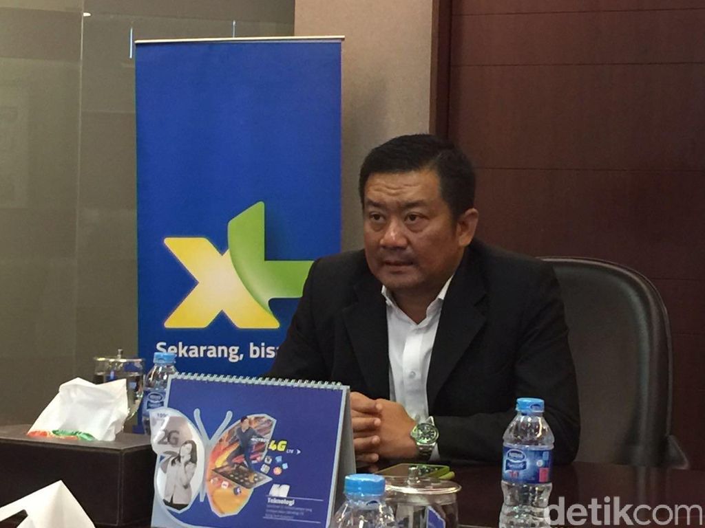 XL Ogah Jual Menara Lagi Meski Banyak Hutang XL Ogah Jual Menara Lagi Meski Banyak Hutang