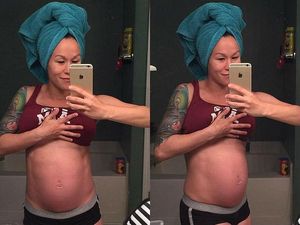 Rutin Olahraga di Mana Saja, Wanita Ini Tetap Punya Otot Six Pack Saat Hamil