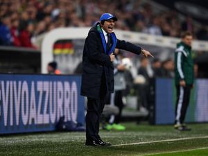Italia Kerepotan Ladeni Permainan Cepat dan Terorganisir Jerman