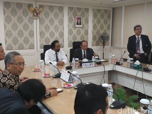DPR Mau Bangun Perpustakaan Rp 570 M, Surya Paloh: Tunda, Momennya Tak Tepat