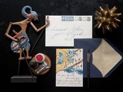 Tren Seni Kaligrafi untuk Kartu Undangan Pernikahan