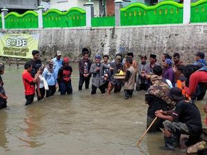 Ruwatan Sungai Code, Cara Warga Berdoa untuk Keselarasan Alam di Yogyakarta
