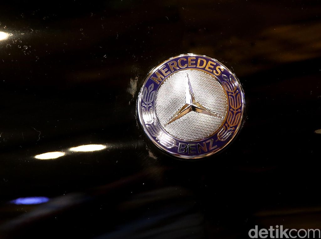 Mobil Mewah Terlaris Dunia, Mercedes-Benz Taklukkan BMW Mobil Mewah Terlaris Dunia, Mercedes-Benz Taklukkan BMW