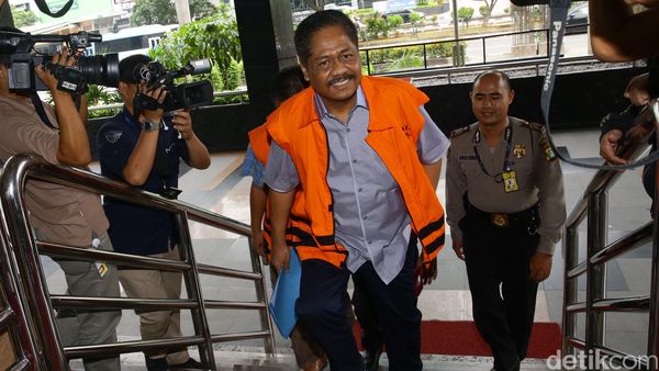 KPK Periksa Budi Supriyanto